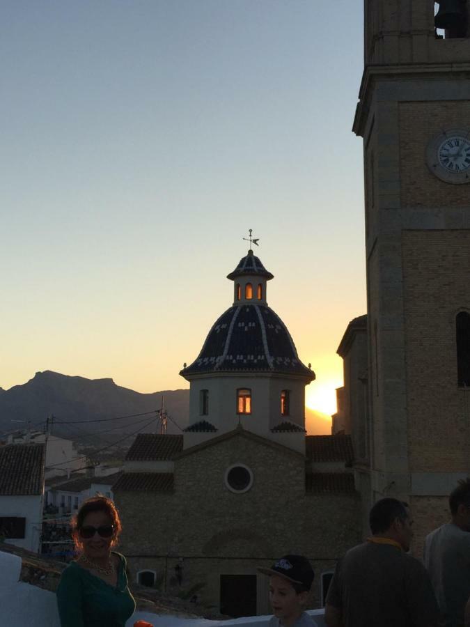 Altea, Callejeando Por Su Casco Antiguo. Extérieur photo